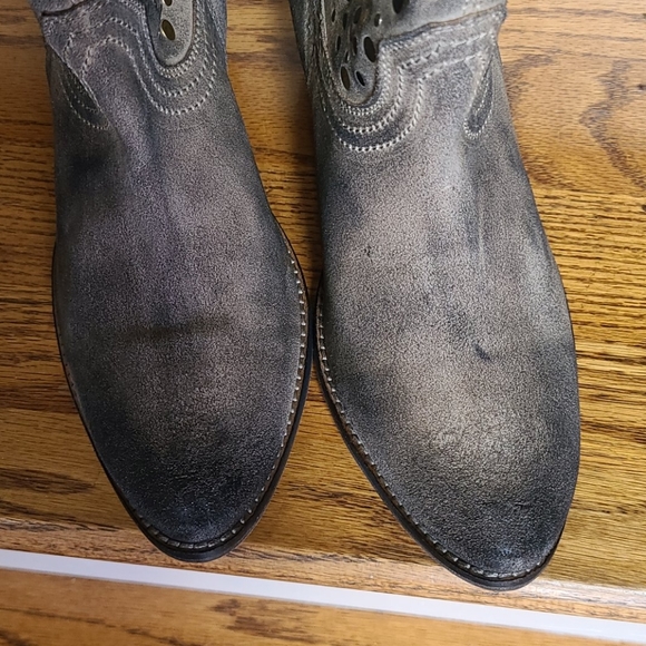 DIBA.TRUE SZ 8 TAN/BLACK Distressed Look - Picture 12 of 13